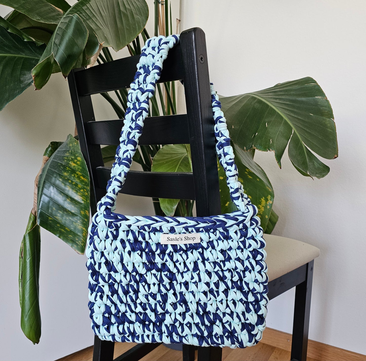 Shoulder bag big