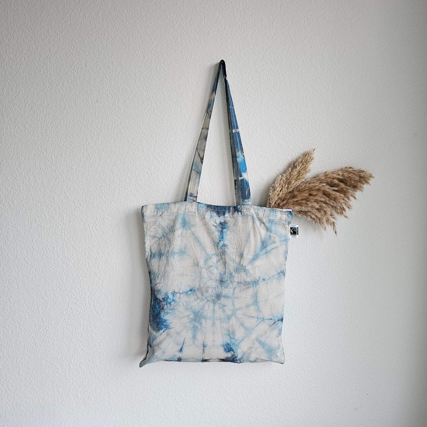 Blau - Schwarze Batik Tasche